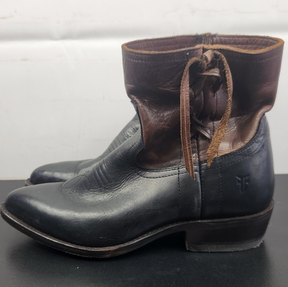 Frye Billy Cross Stitch Short Cowboy Western Heeled Booties Black/Brown 7 1/2 B - Picture 4 of 16